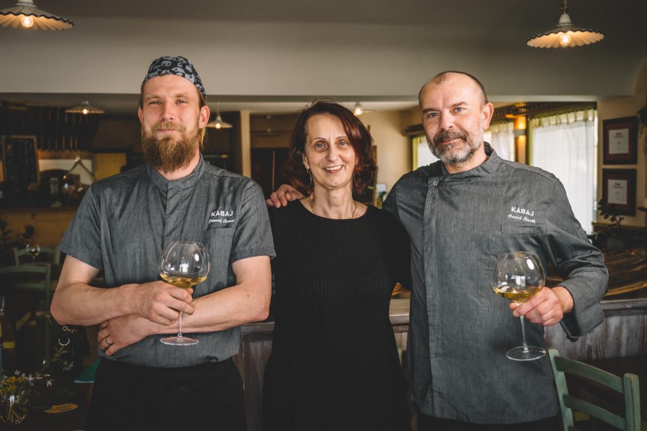 Kabaj Wine & Dine Hotell Dobrovo Exteriör bild